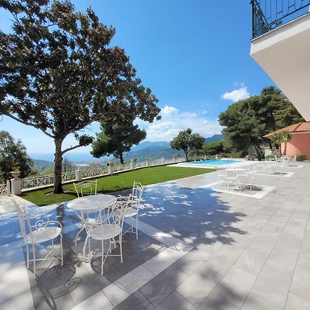Villa Esmeralda Salerno Exterior photo